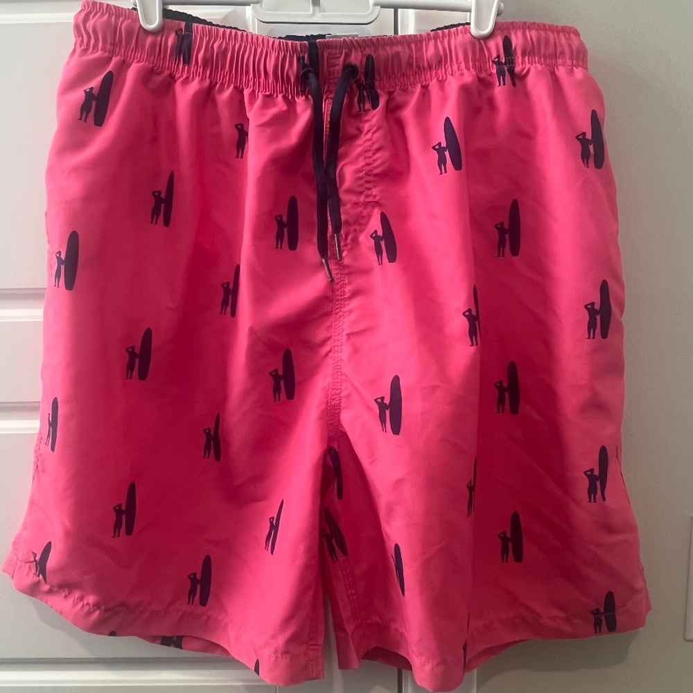 New without tags Johnnie-o swim trunks XL